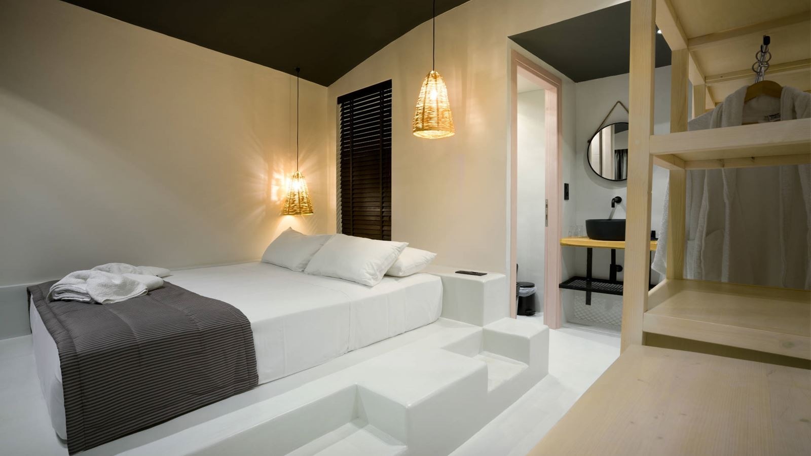 rooms-executive-room-with-landscape-view