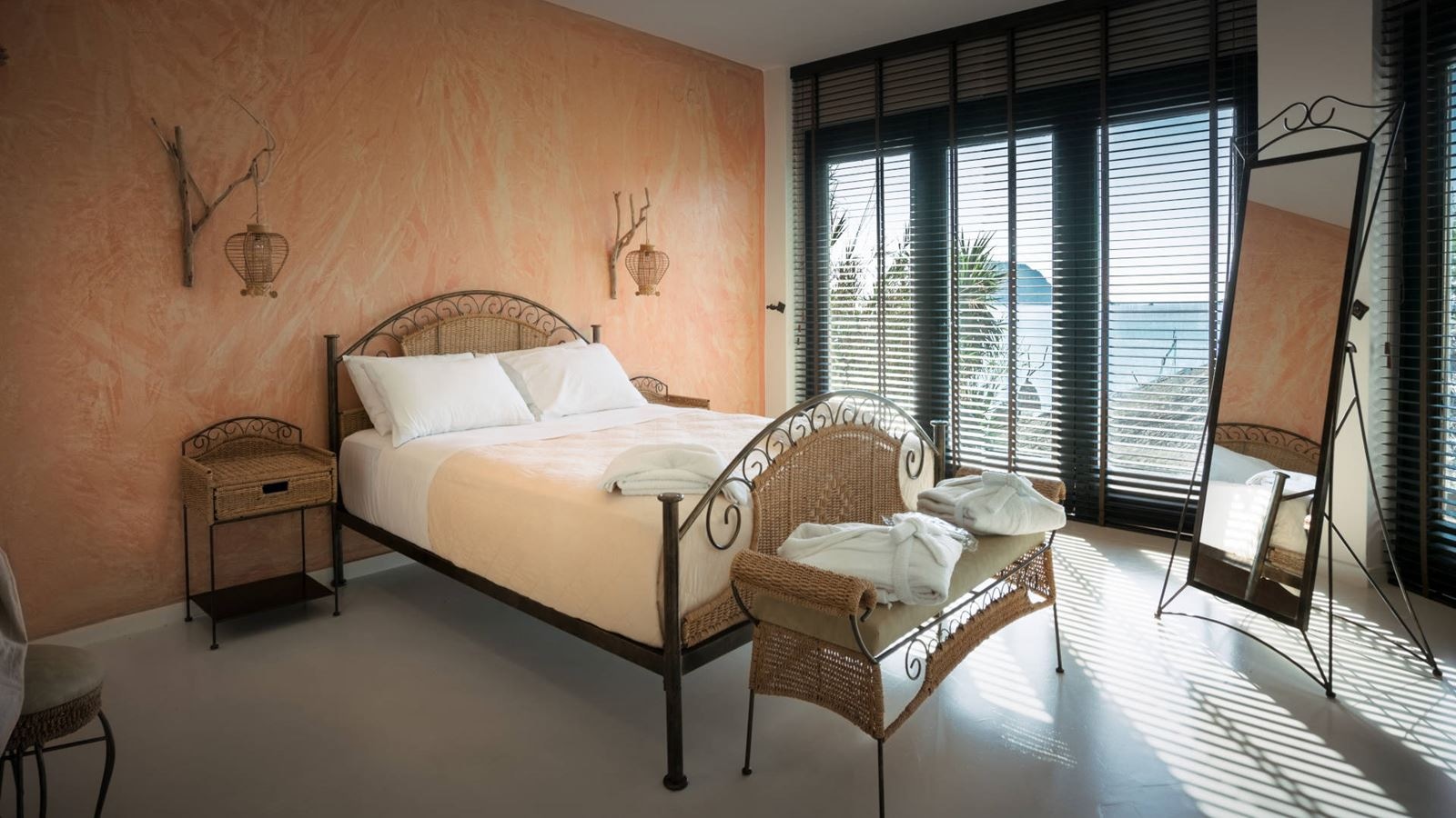 rooms-junior-suite-with-sea-view