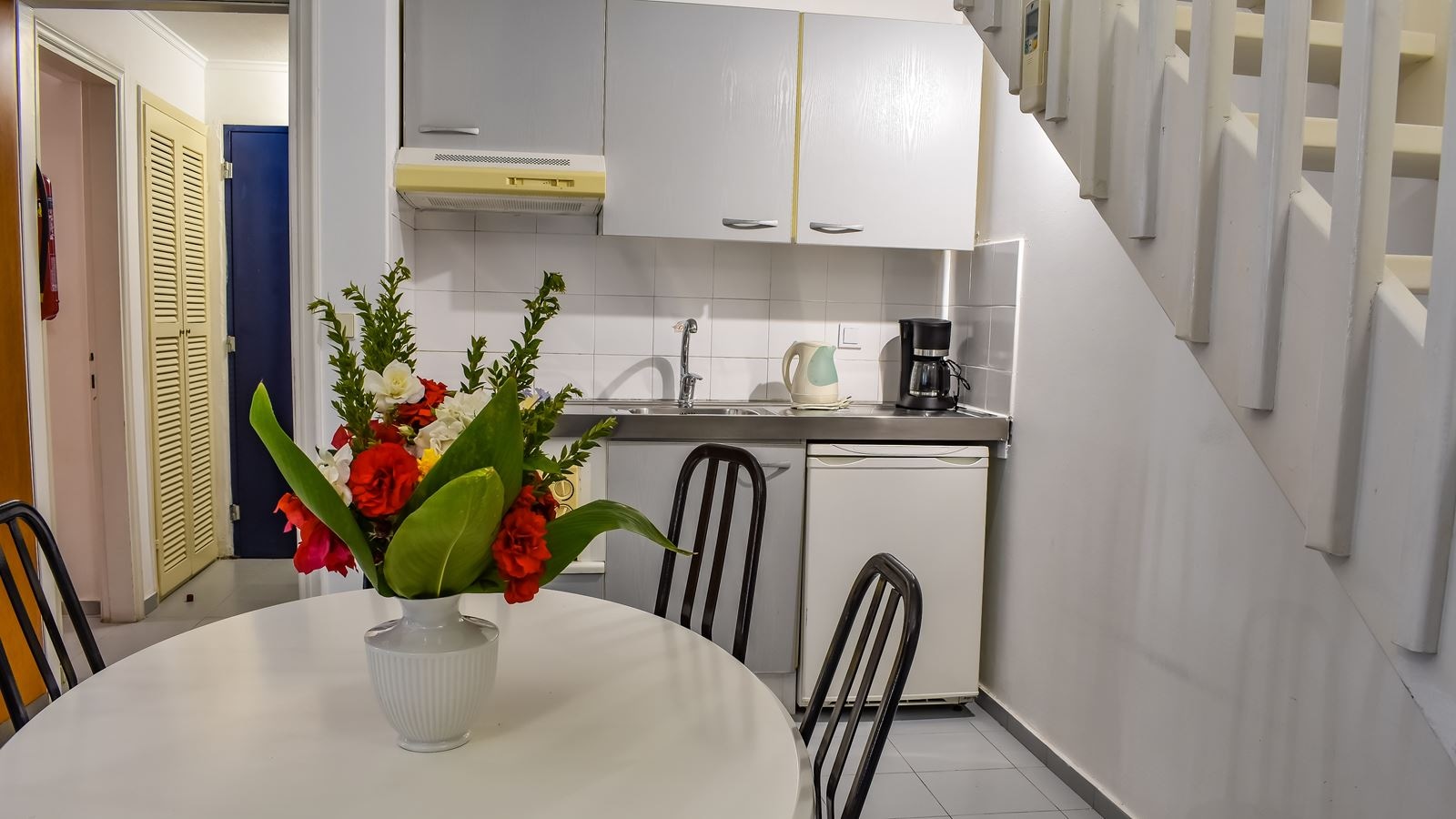 rooms-2-bedrooms-apartment