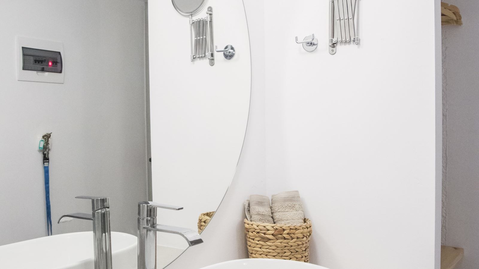 rooms-standard-double-room-ground-floor-with-terrace