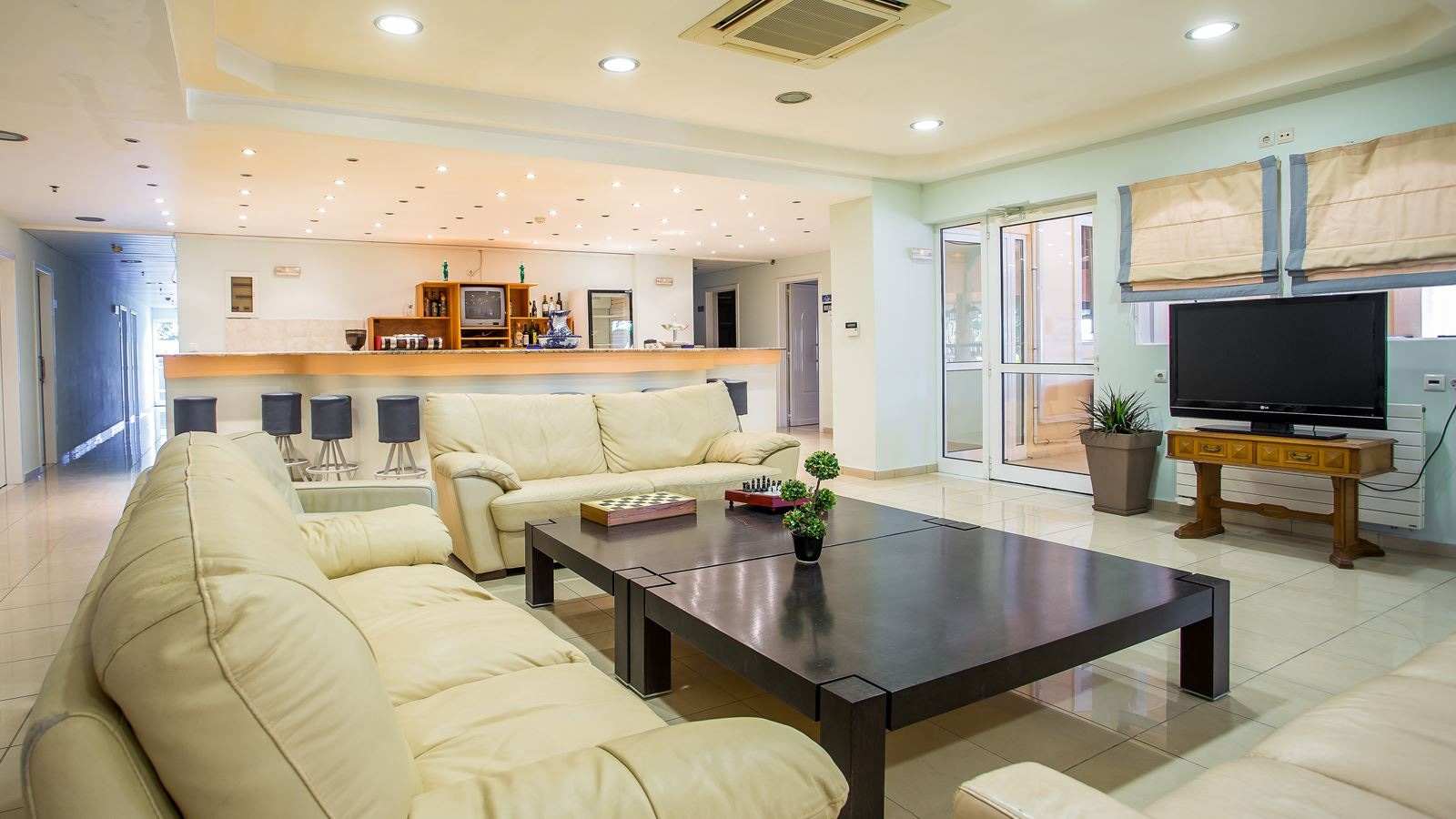 general-main-building