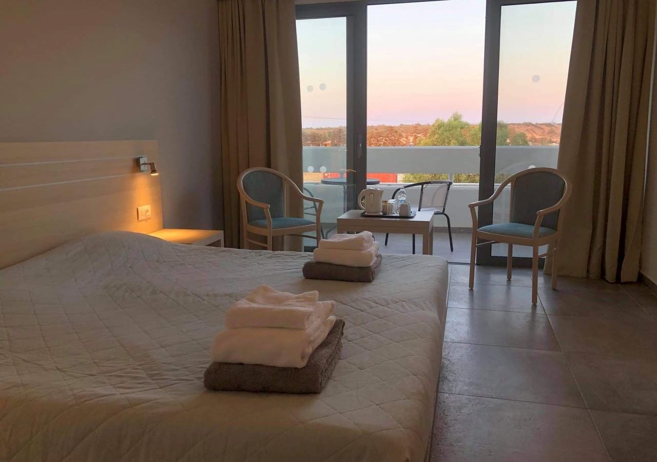 rooms-double-superior-room-balcony-or-terrace