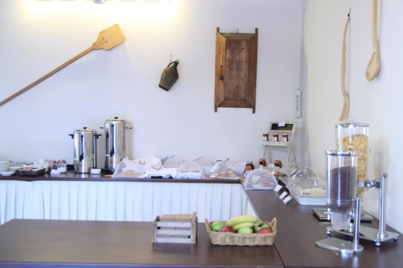 restaurants-main-restaurant