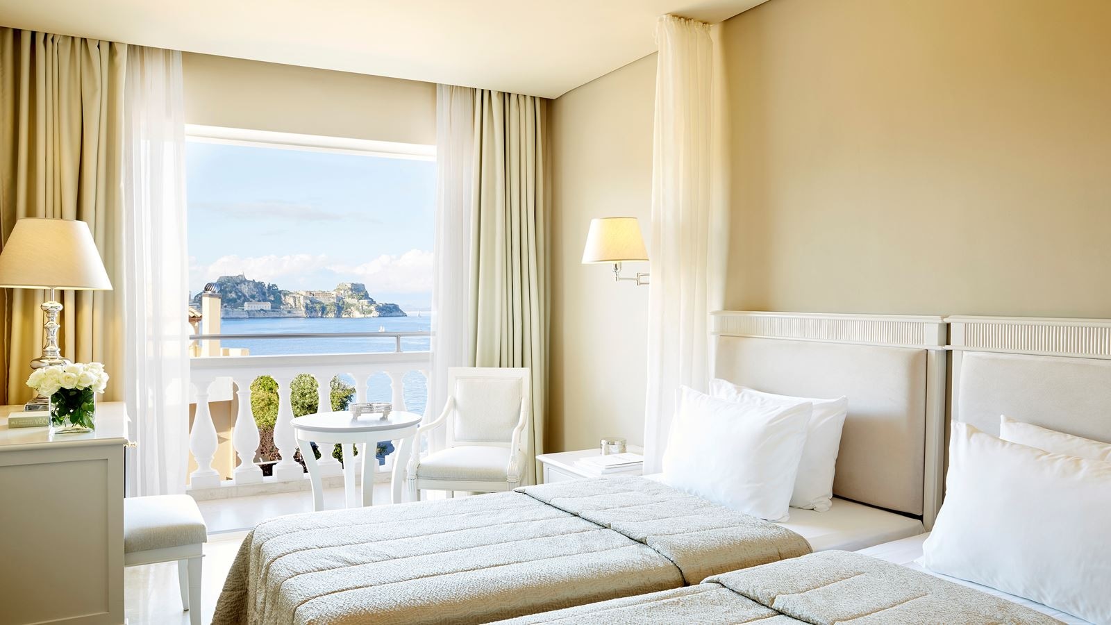 rooms-room-standard-sea-view