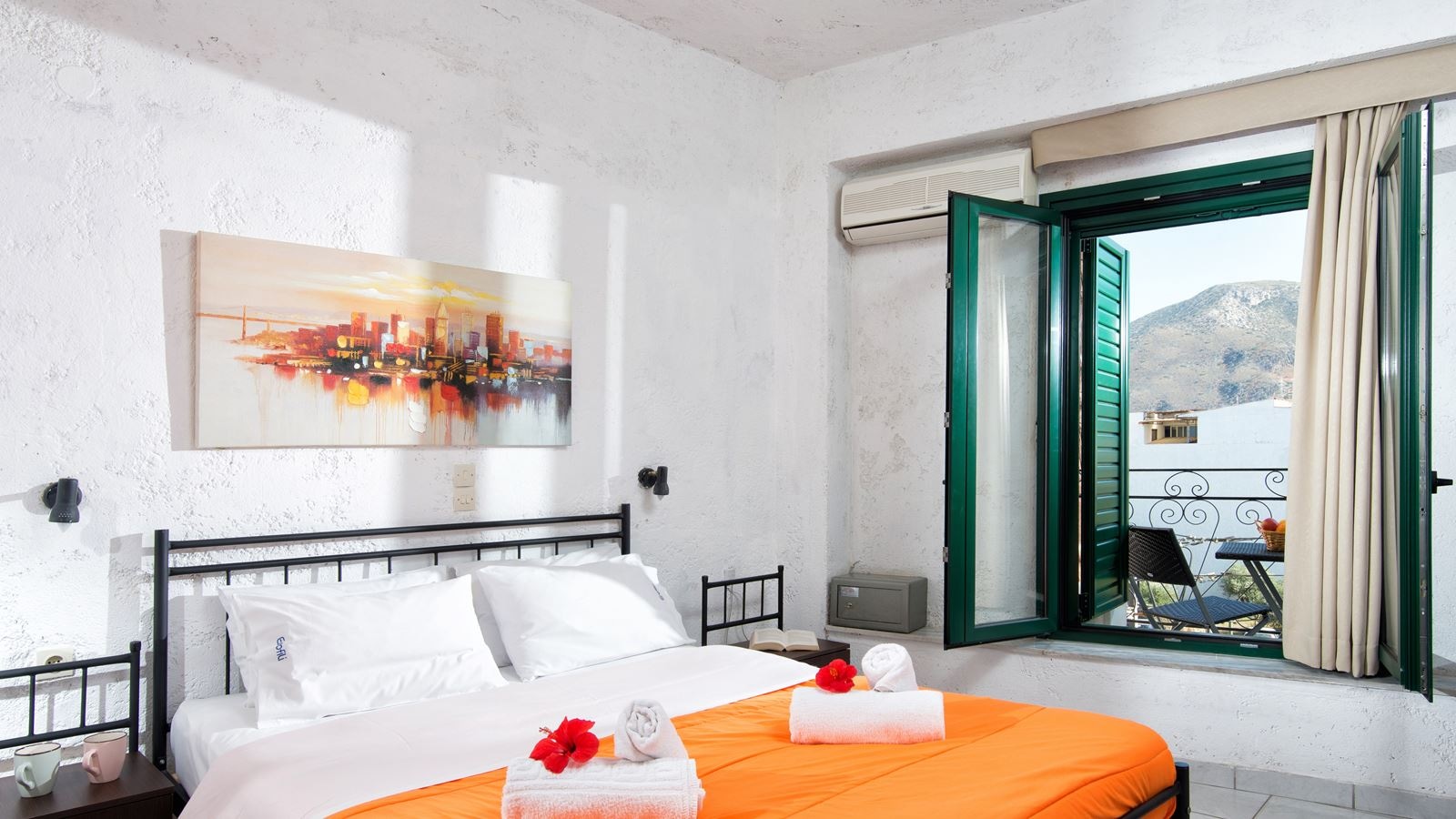 rooms-studio-with-sea-or-mountain-view