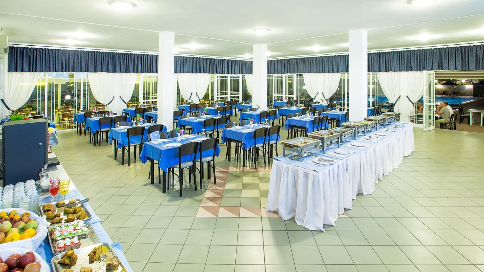 restaurants-main-restaurant