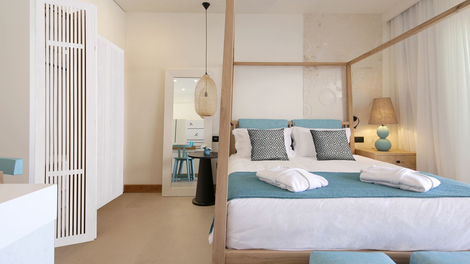 rooms-upbeat-retreat-pool-view-with-heated-plunge-pool