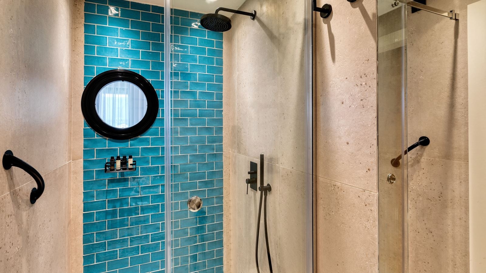 rooms-upbeat-retreat-pool-view-with-heated-plunge-pool