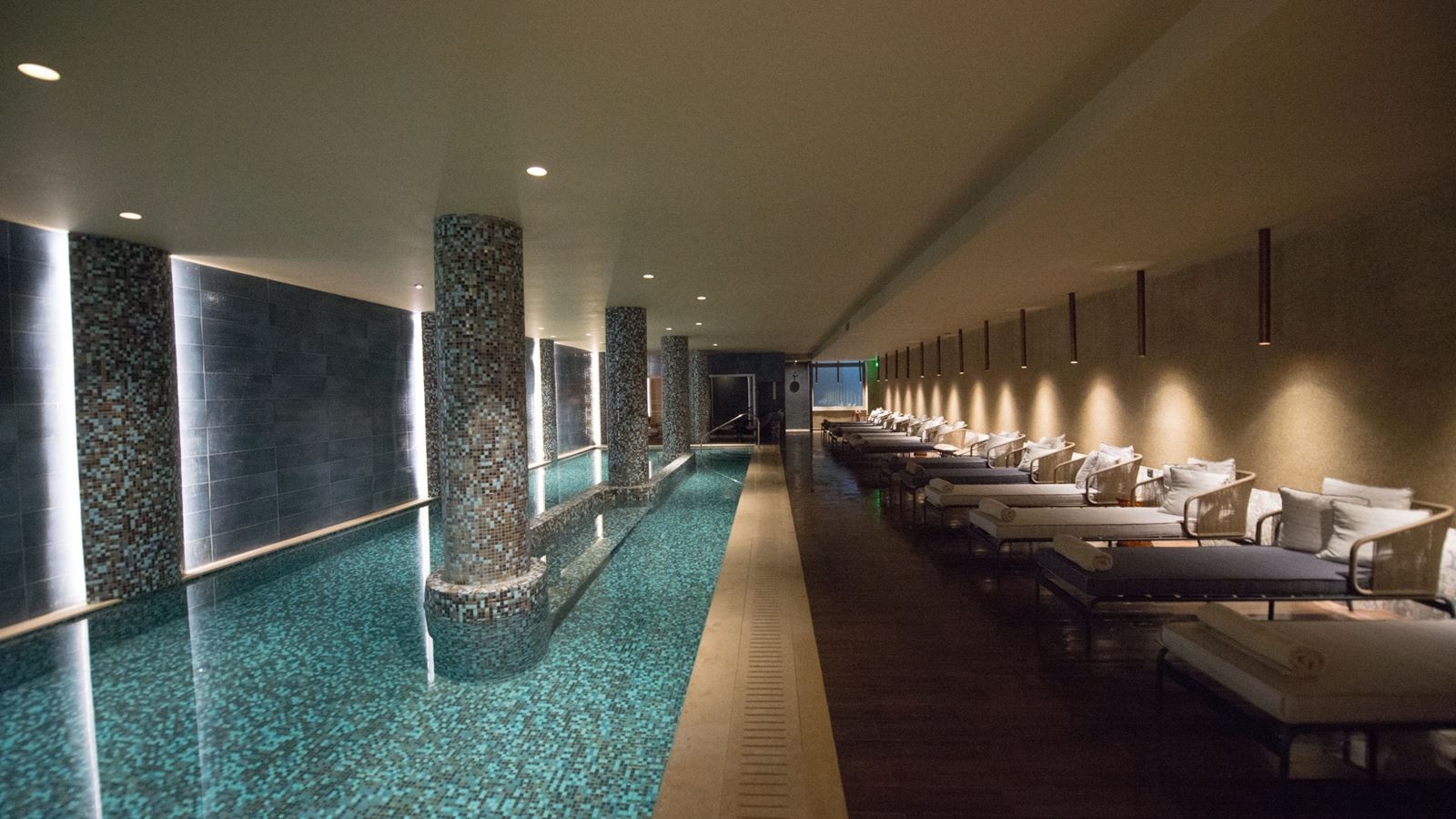 pools-indoor-pool