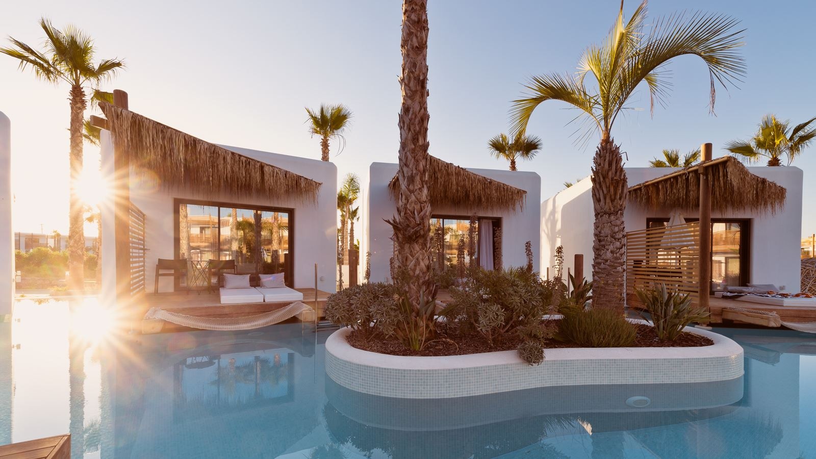 rooms-over-water-bungalow