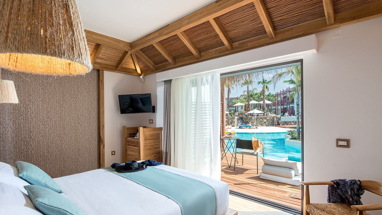 rooms-over-water-bungalow