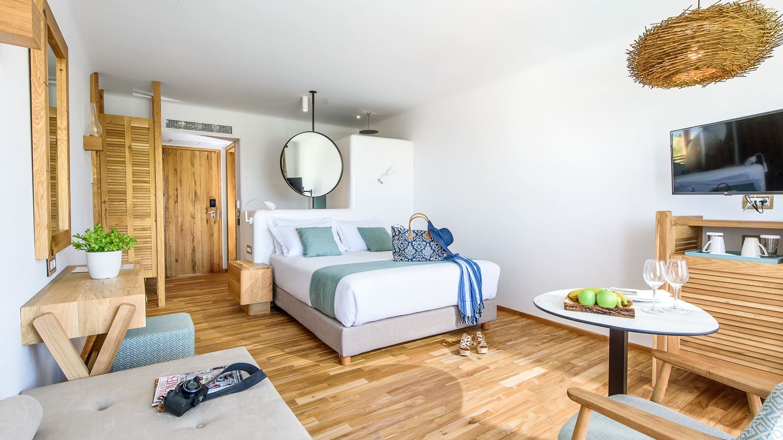 rooms-luxury-swim-up