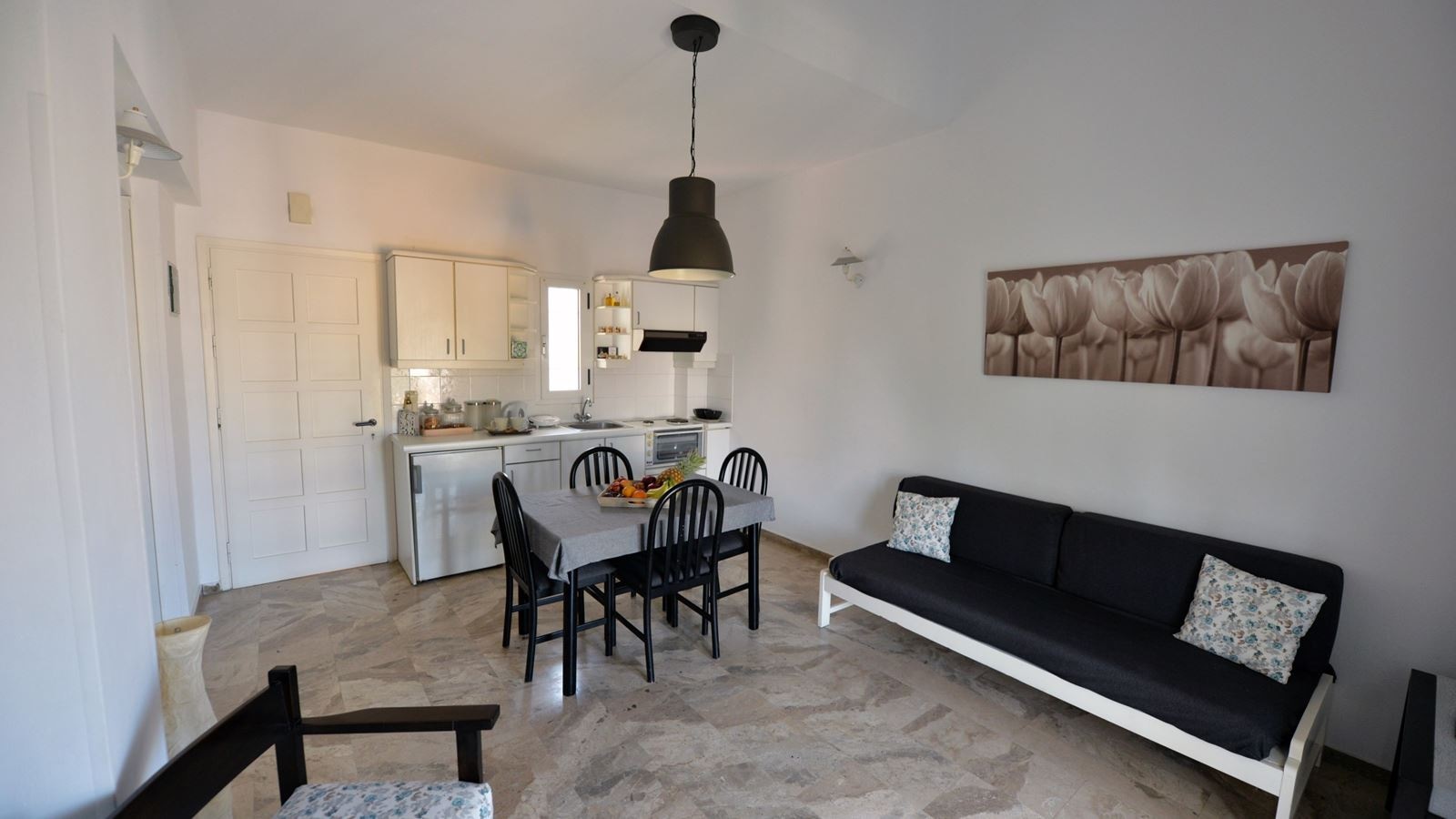 rooms-one-bedroom-apartment