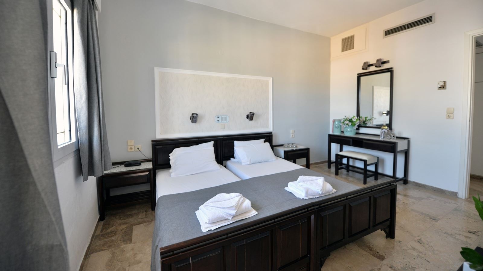 rooms-one-bedroom-apartment