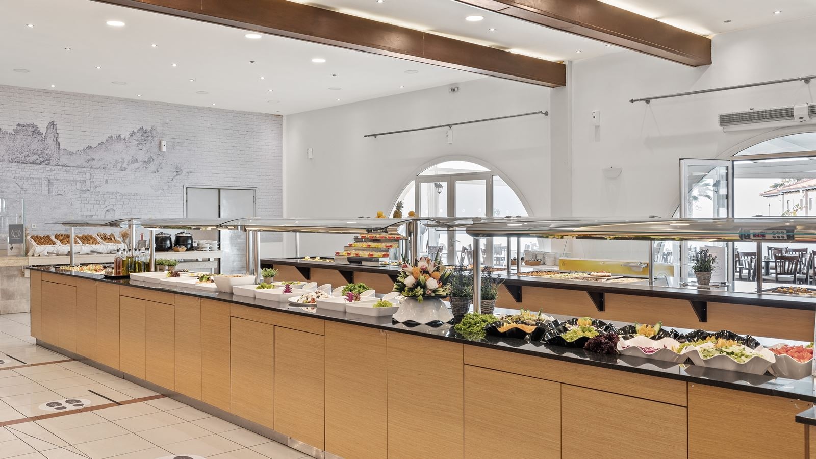 restaurants-nausika-main-restaurant