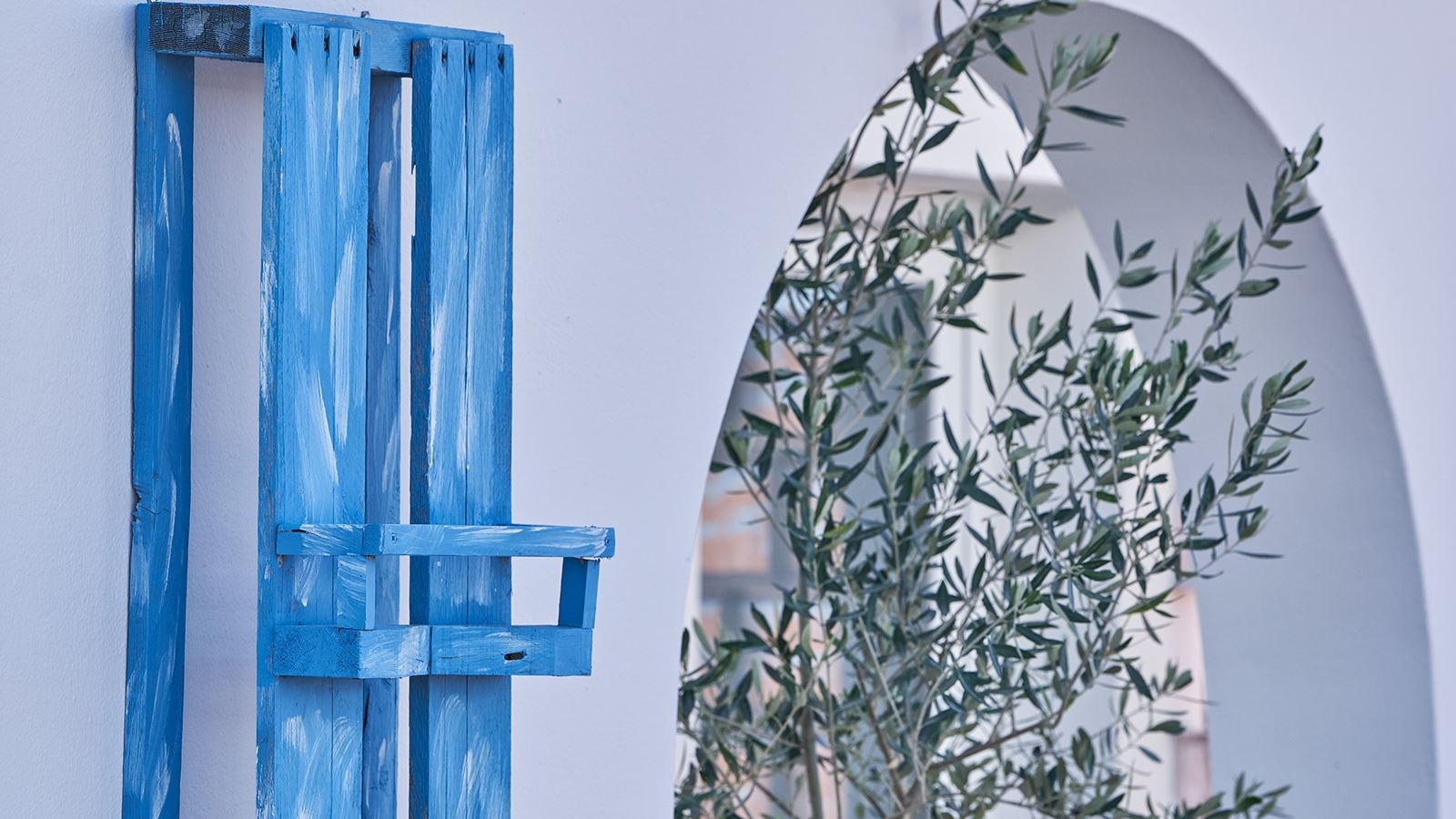 restaurants-dionysos-greek-specialty-restaurant