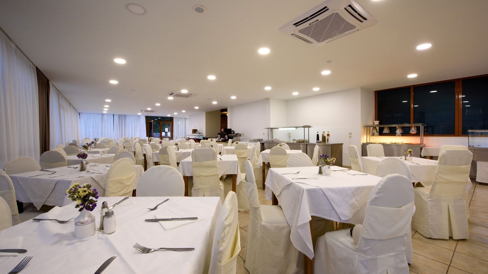 restaurants-amalia-restaurant