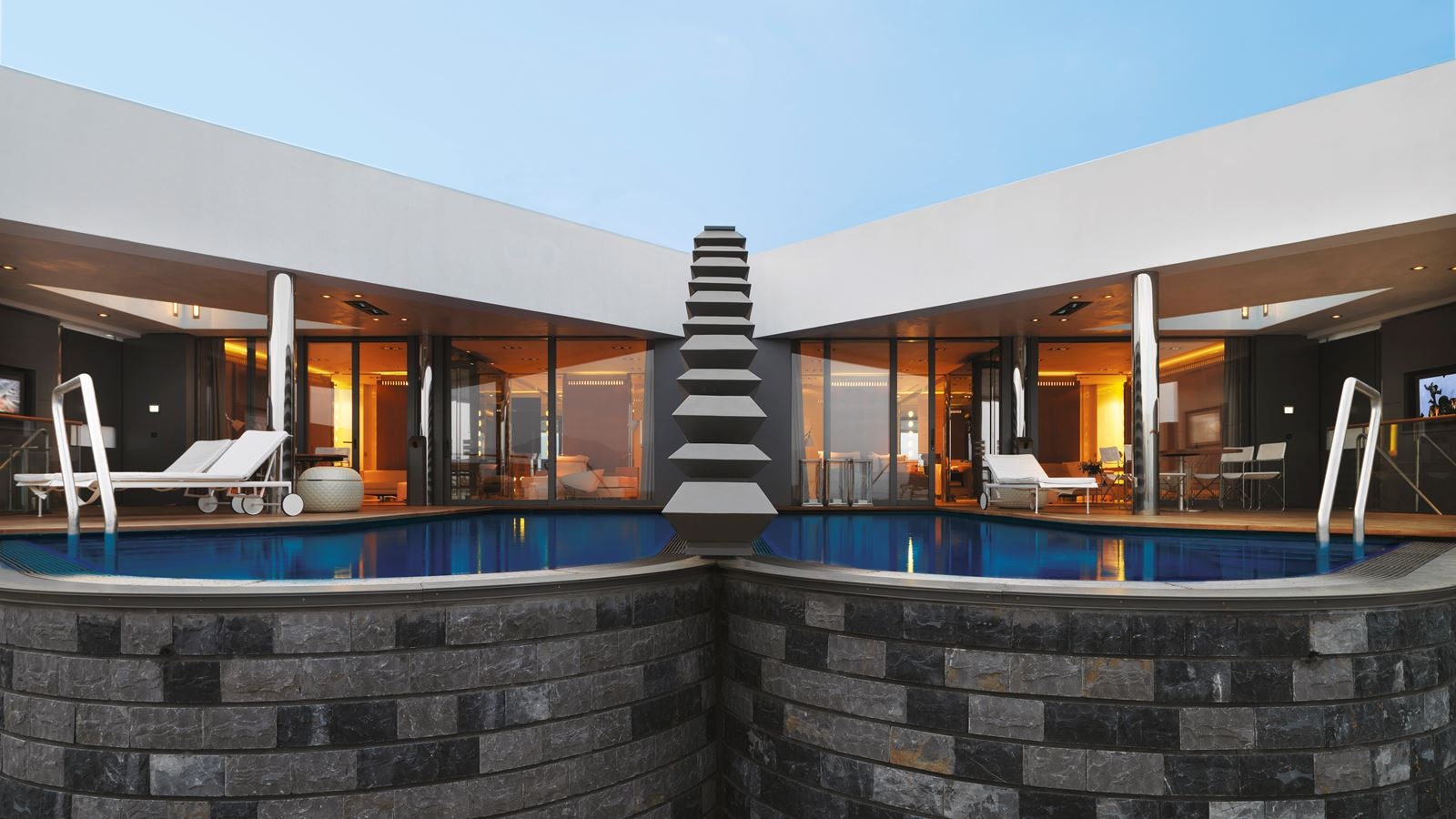 rooms-yachting-villa-with-private--heated-pool