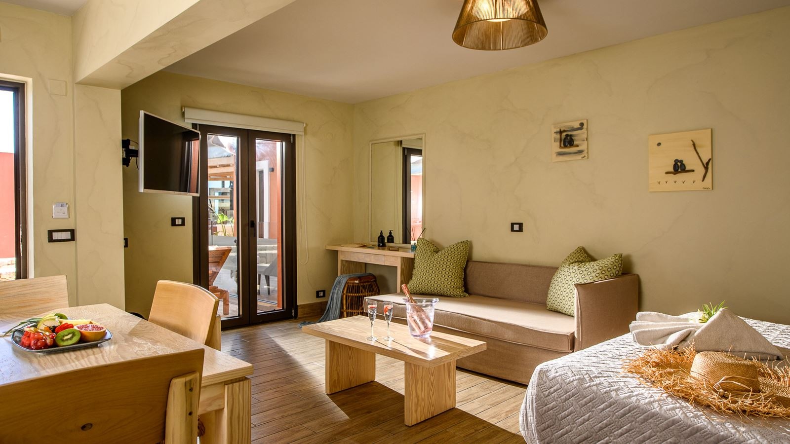 rooms-premium-room-inland-view