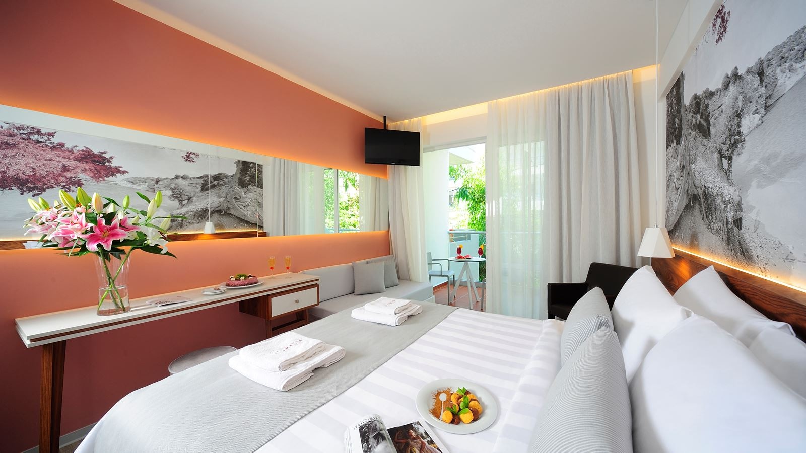 rooms-superior-room-land-view