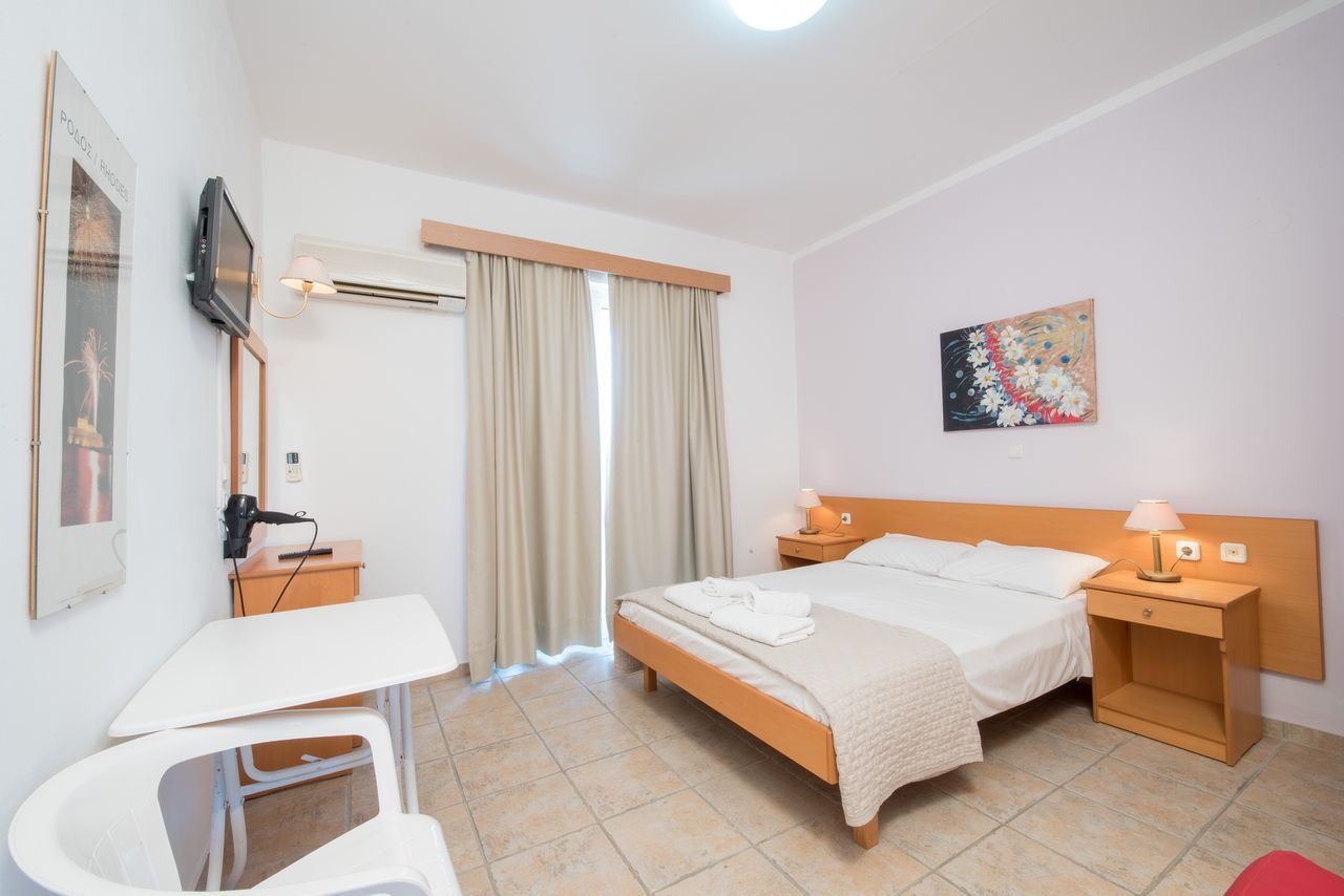 rooms-apartment-balcony-or-terrace