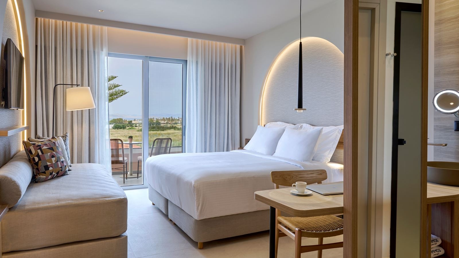 rooms-room-deluxe-seaview-balcony-or-terrace