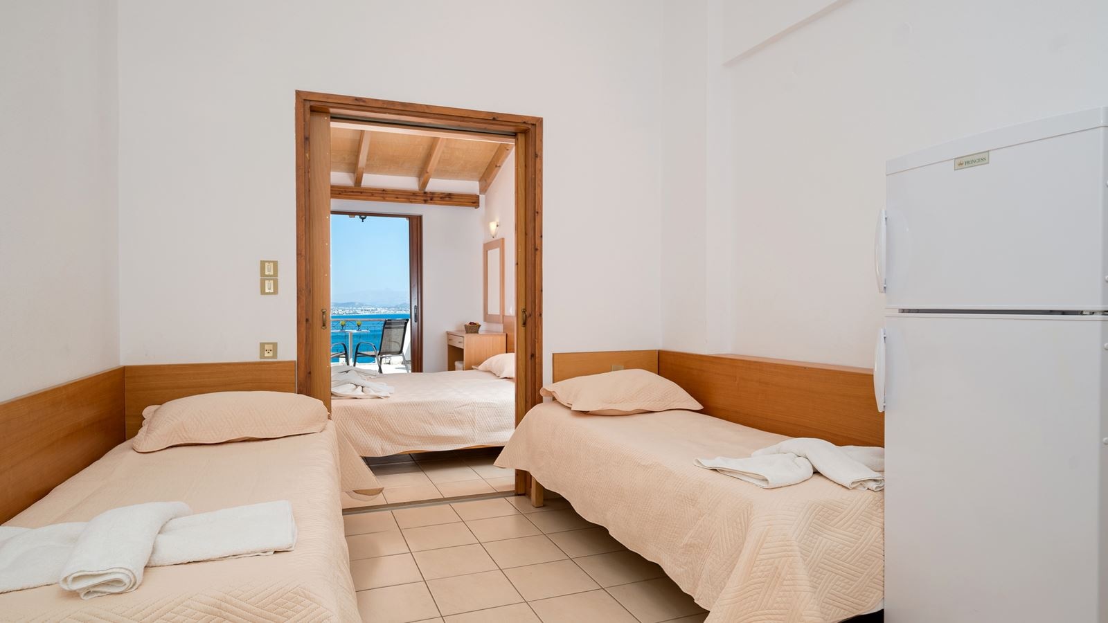 rooms-one-bedroom-apartment