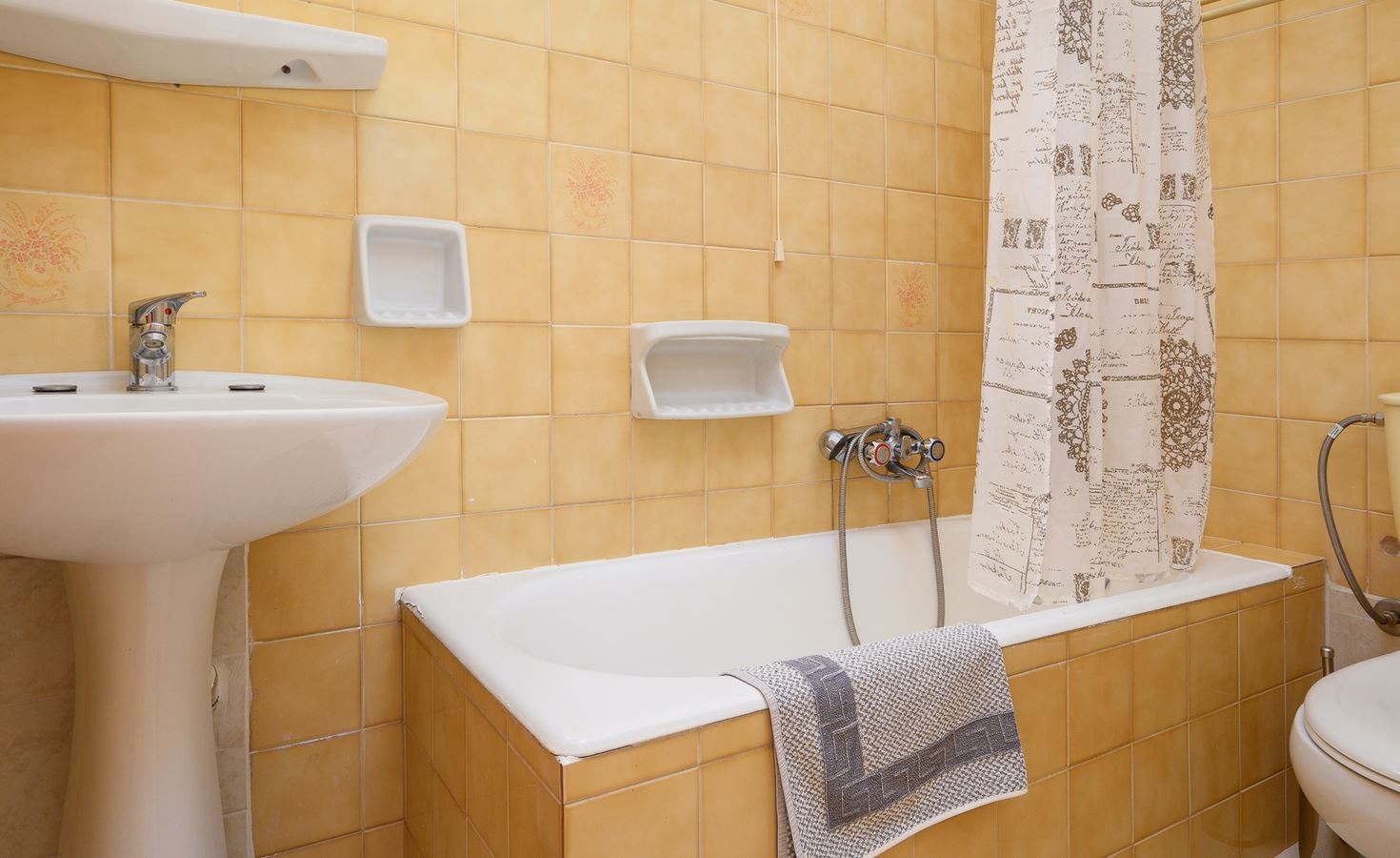 rooms-one-bedroom-apartment