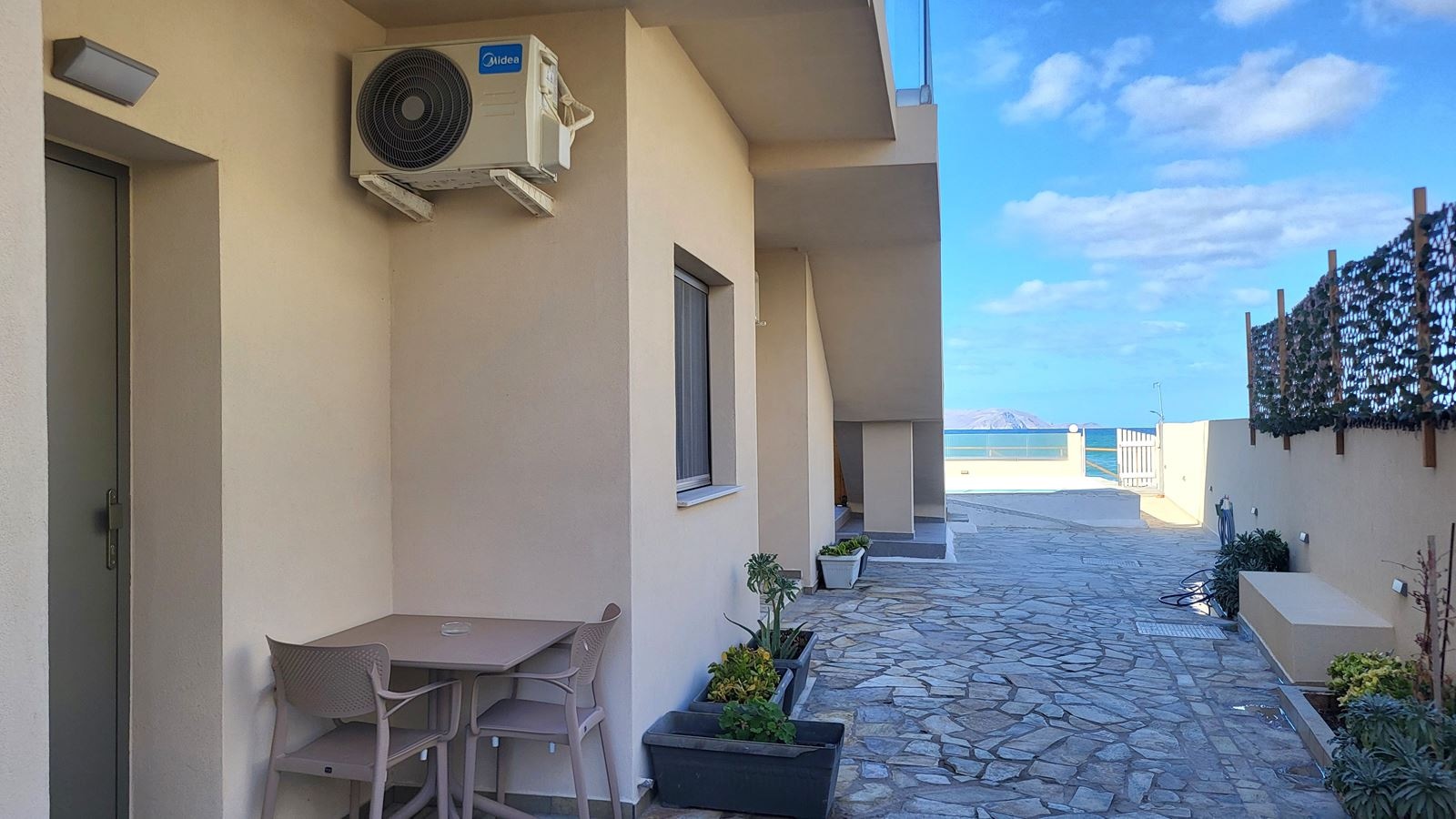 rooms-room-superior-dbl-gv