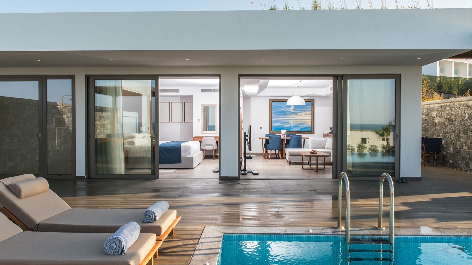 rooms-princess-luxury-2-bedroom-villa-sea-view-with-private-heated-pool