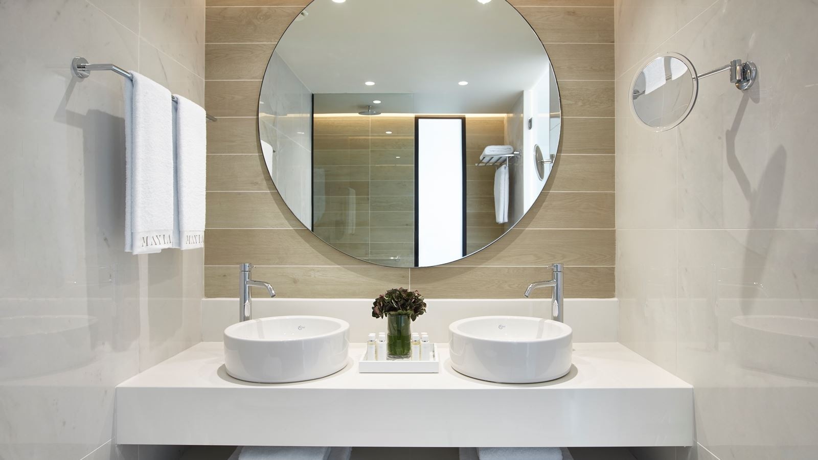 rooms-deluxe-room-sea-view-single-use