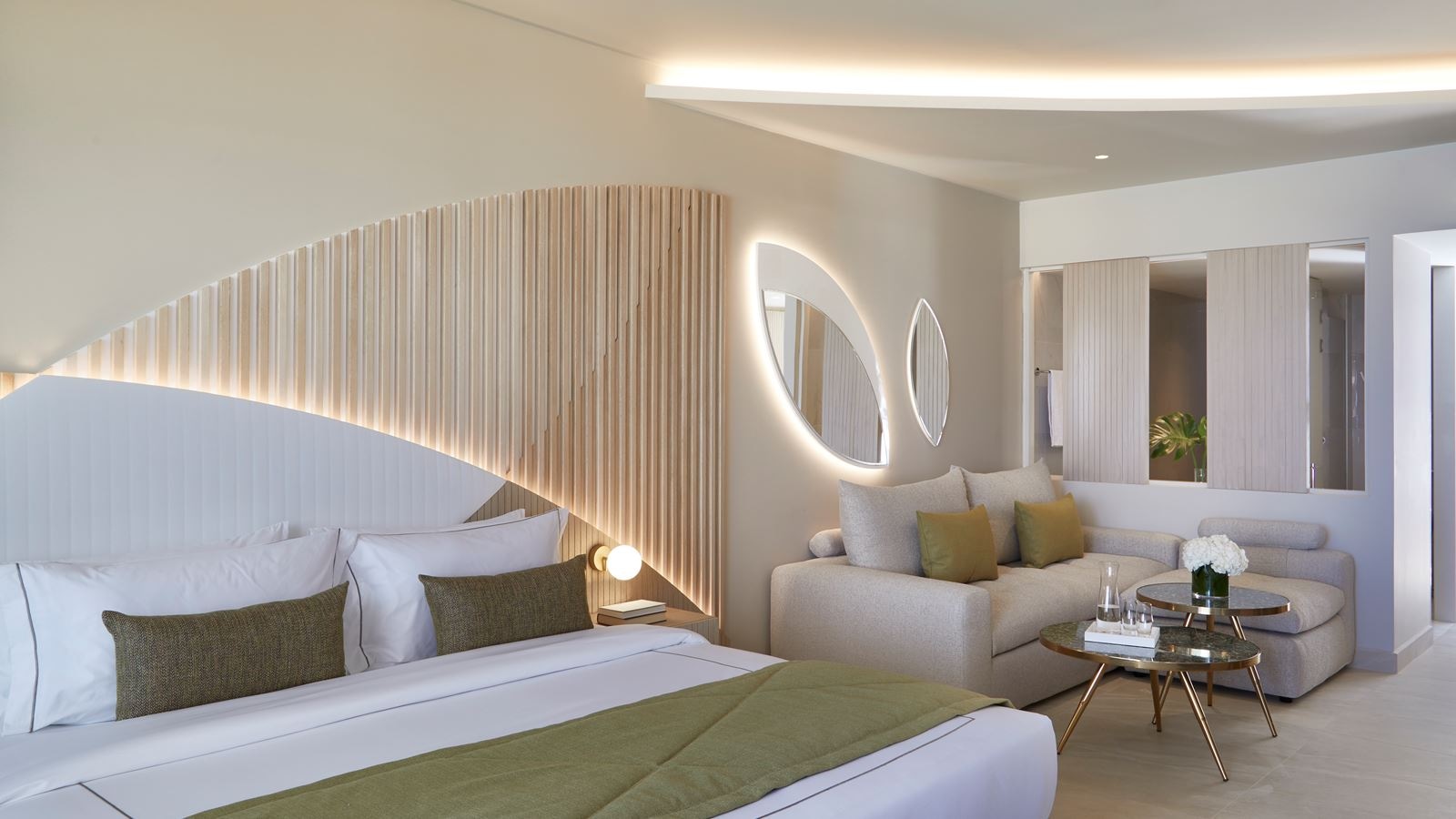 rooms-junior-suite-sea-view-swim-up