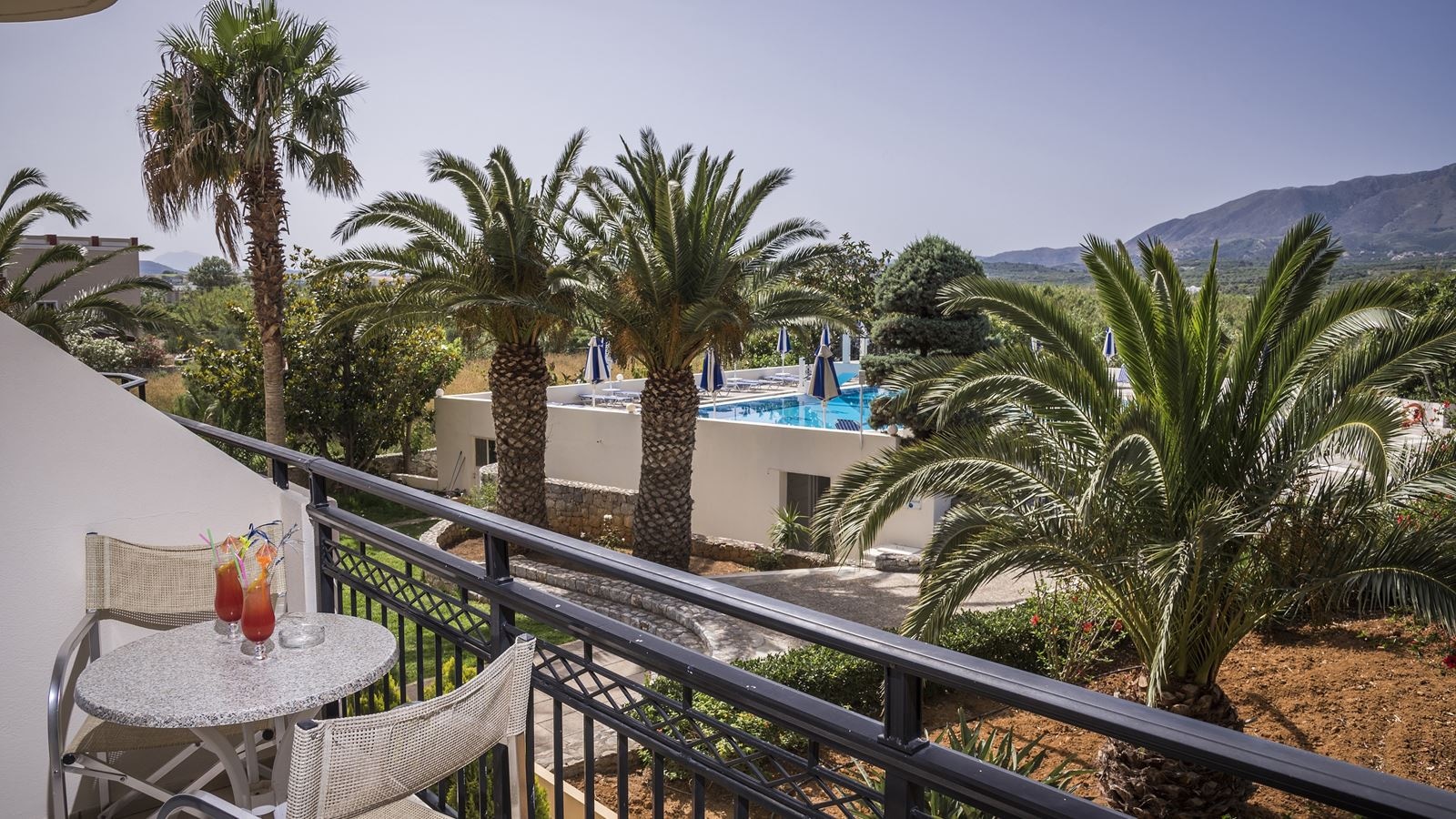 rooms-double-land-view-only-terrace