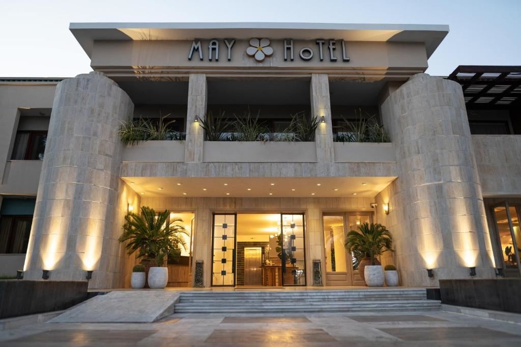 general-main-building