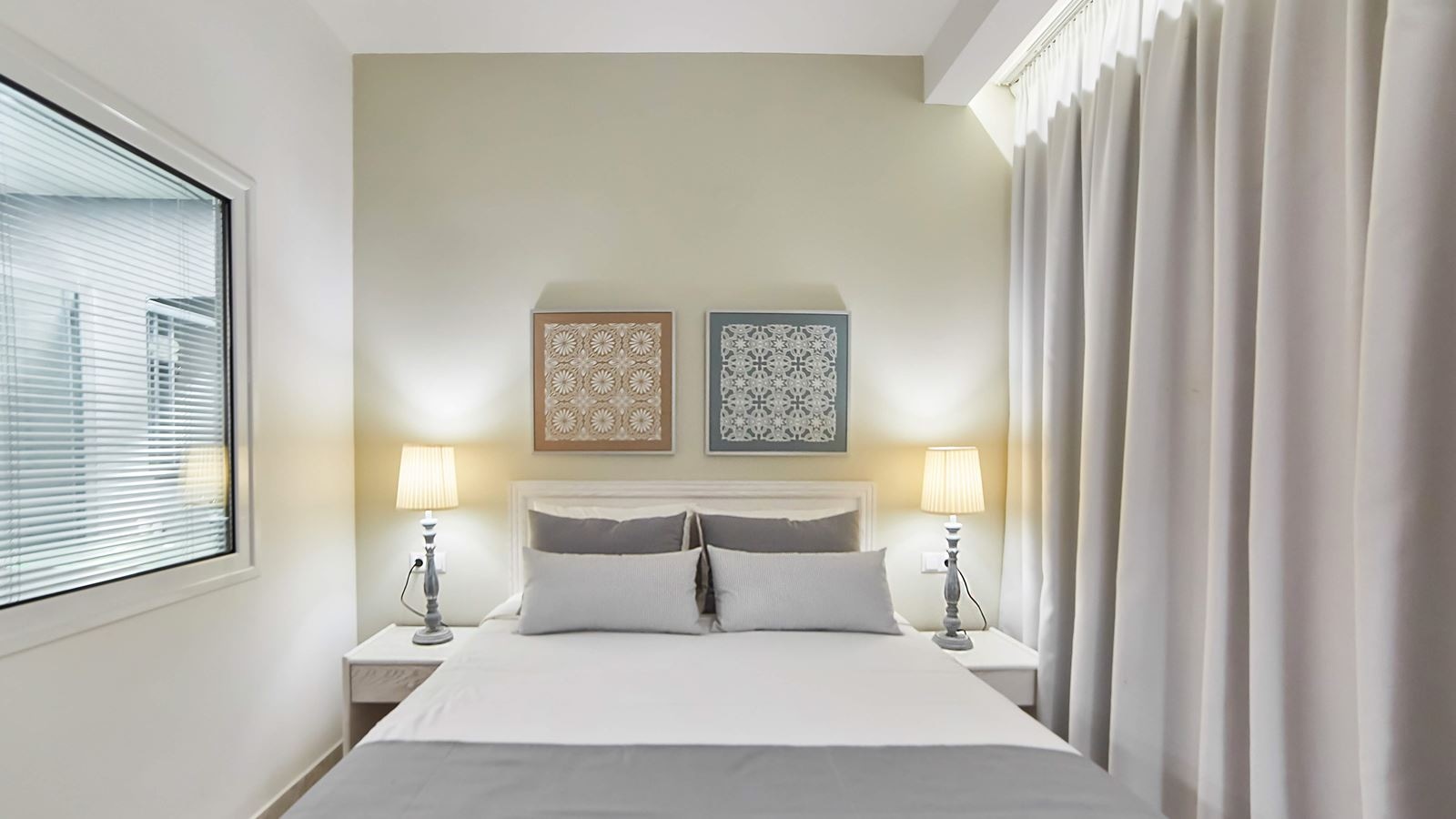 rooms-studio-superior-double--gardenseaview-balcony-or-terrace