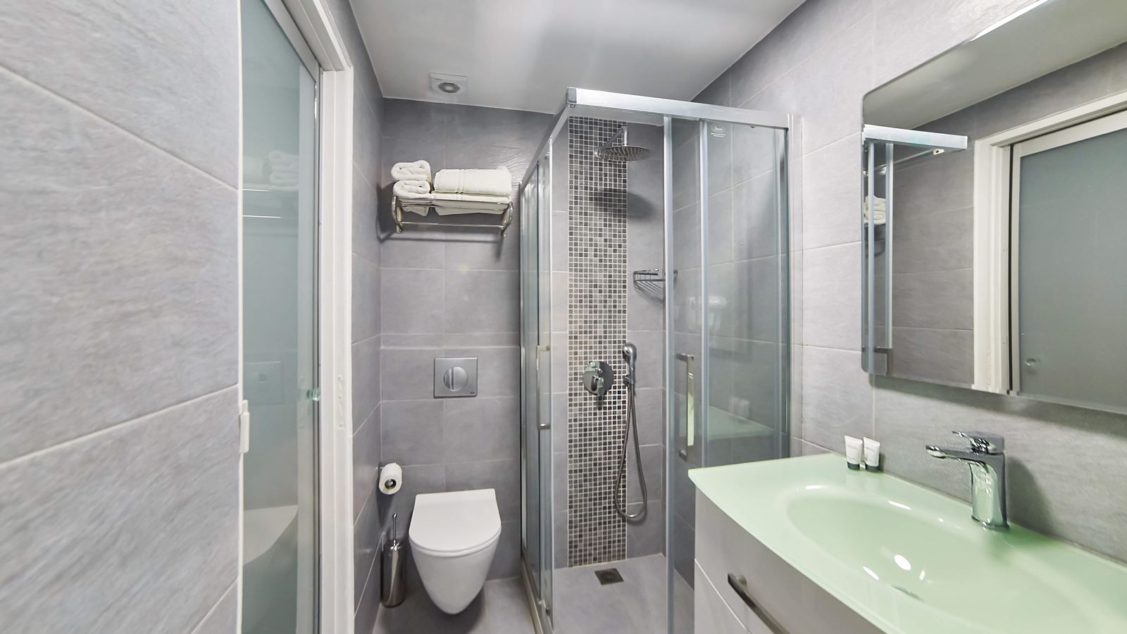 rooms-studio-superior-double--gardenseaview-balcony-or-terrace