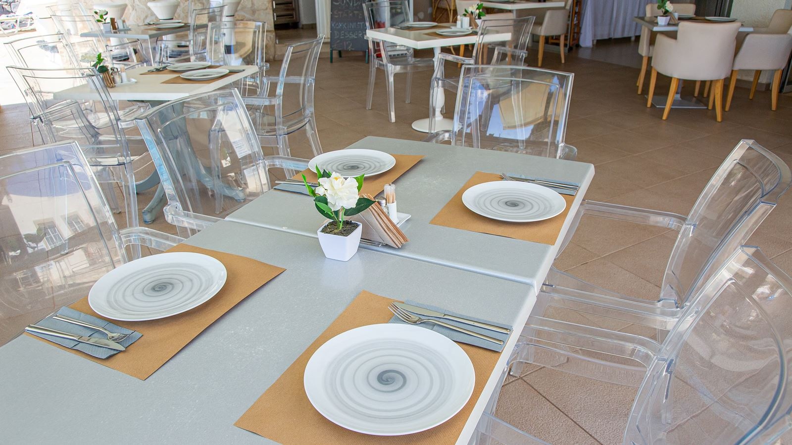 restaurants-main-restaurant