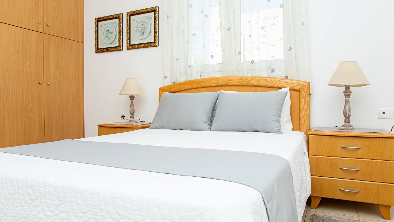 rooms-studio-superior-double--gardenseaview-balcony-or-terrace