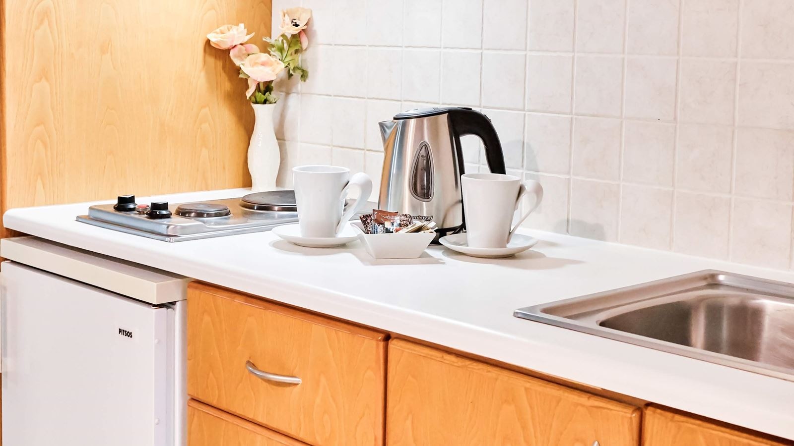 rooms-studio-superior-triple-gardenseaview-balcony-or-terrace