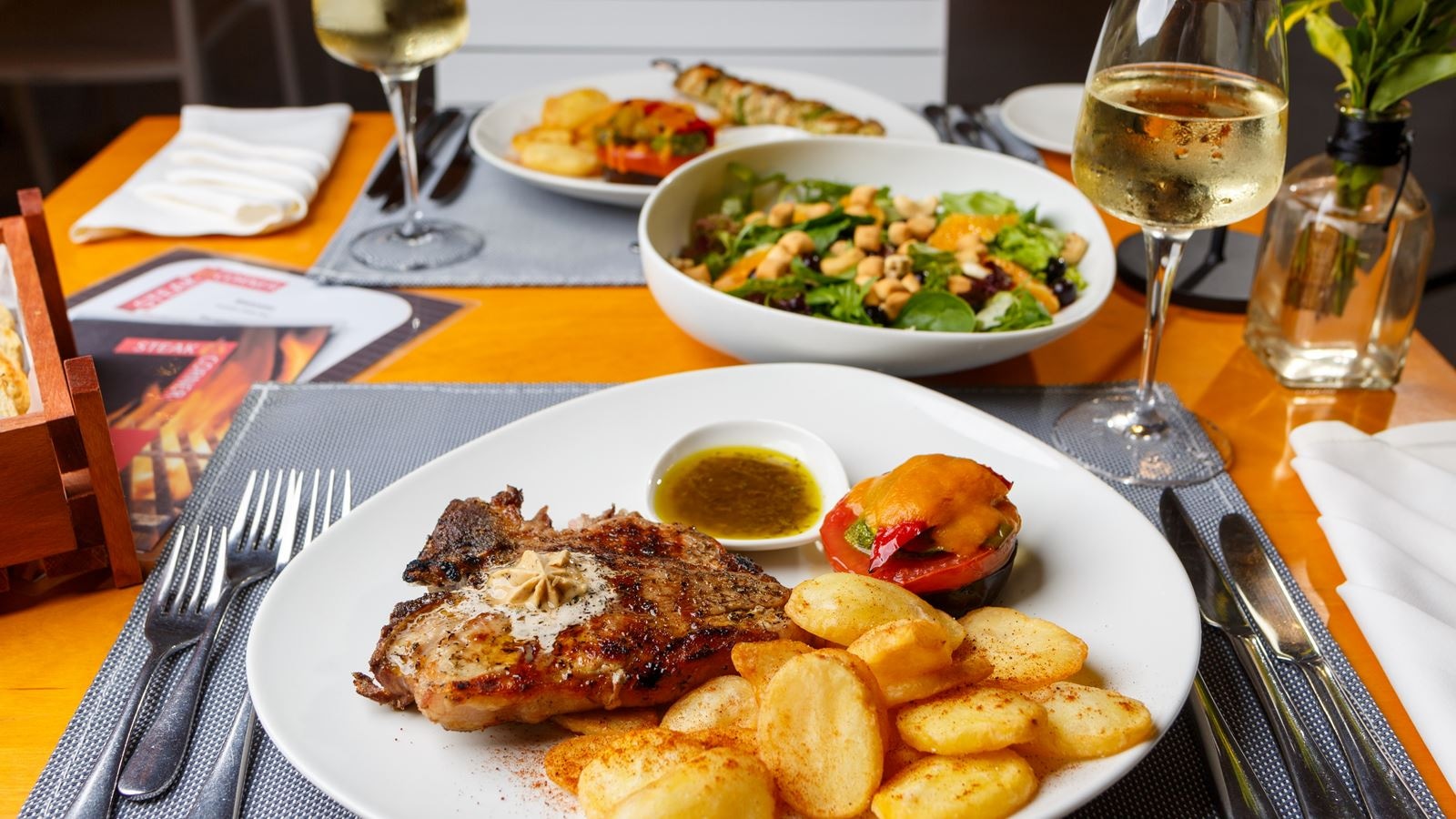 restaurants-steak-house