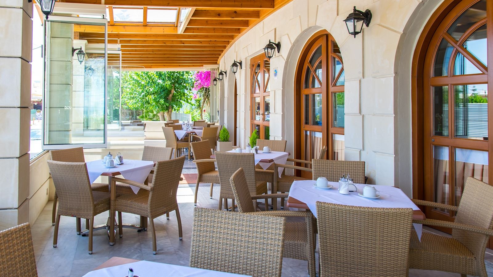 restaurants-breakfast-area