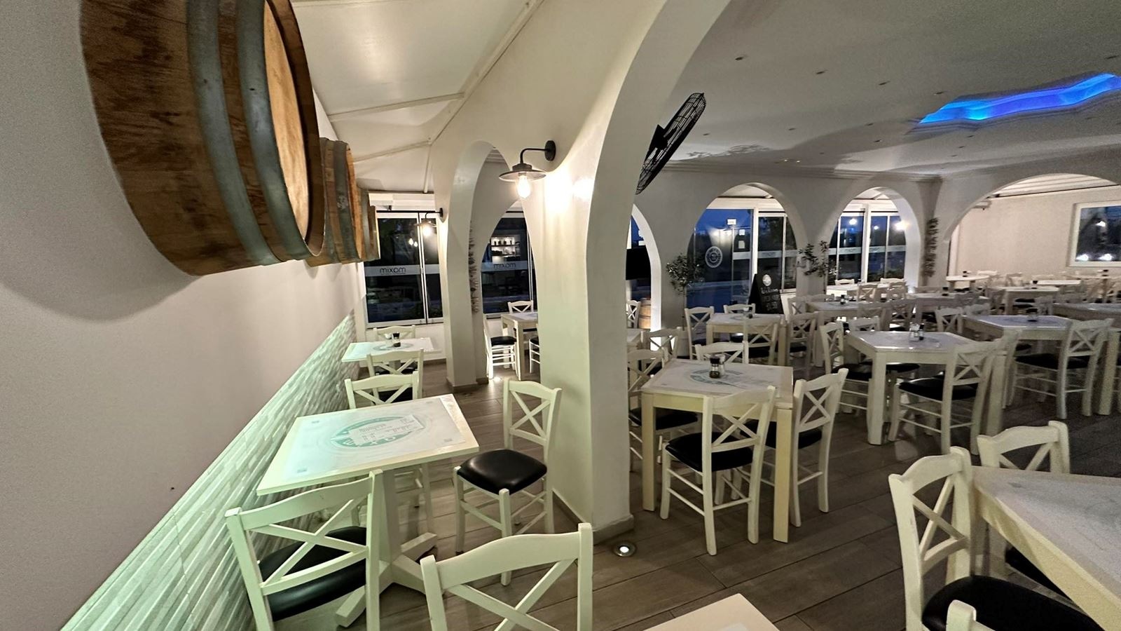 restaurants-maxim-restaurant