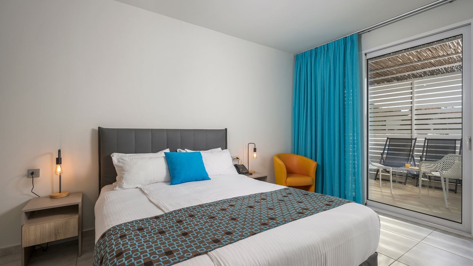 rooms-double-room-for-single-use