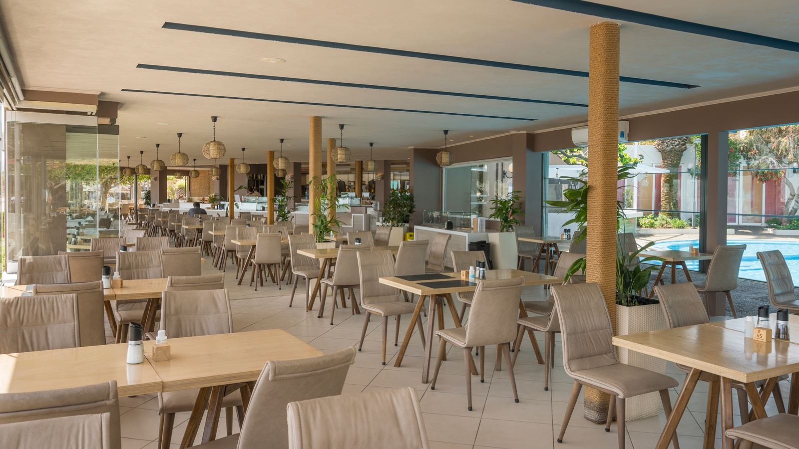 restaurants-corissia-park