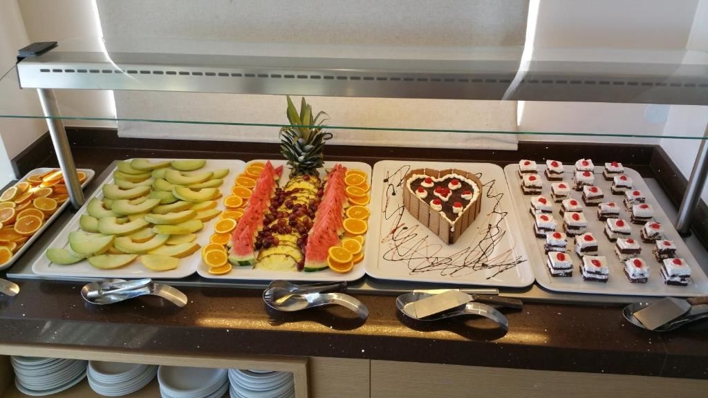 restaurants-main-restaurant