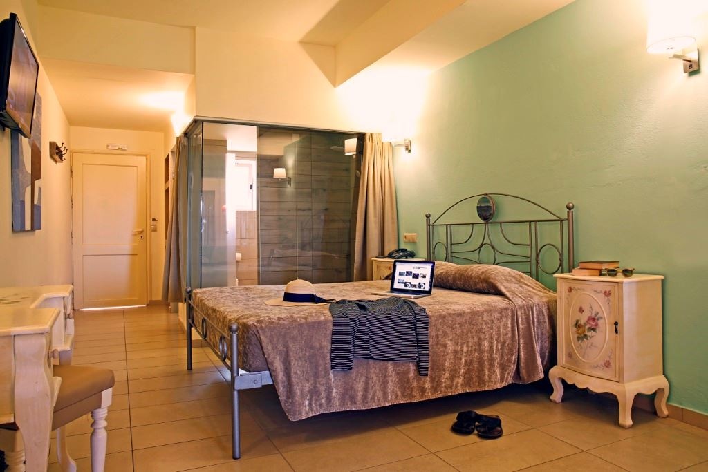 rooms-suite-standard