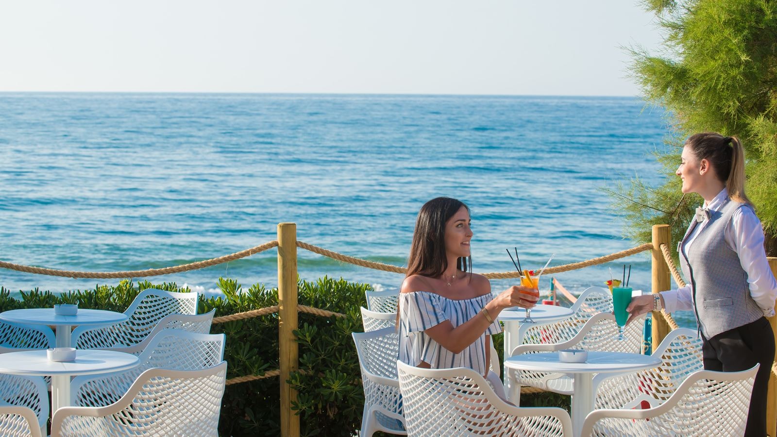 bars-lounge--beach-bar