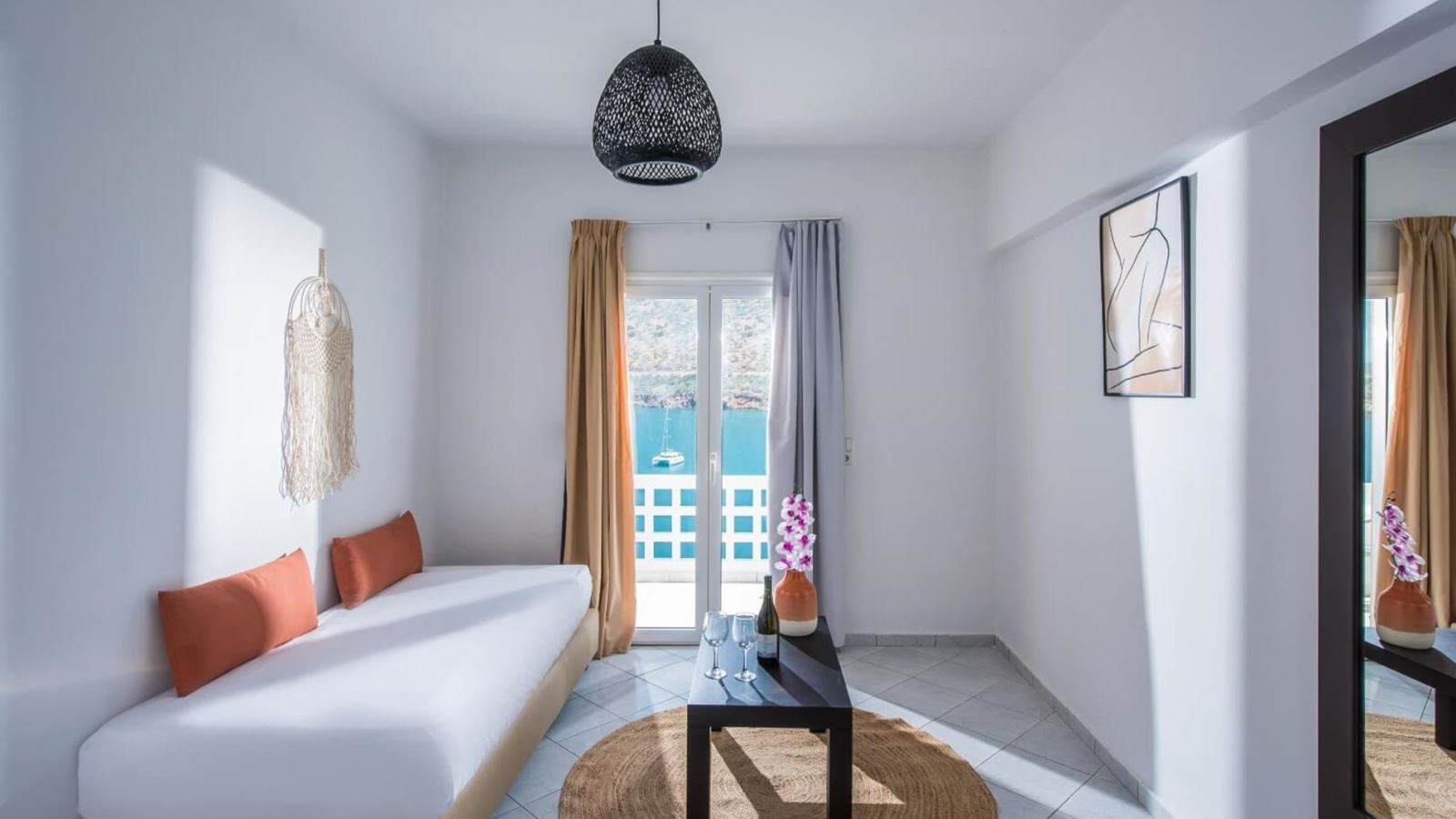 rooms-apartment-standard-sea-view-balcony-or-terrace