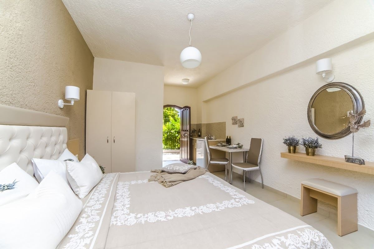 rooms-junior-suite-double-balcony-or-terrace