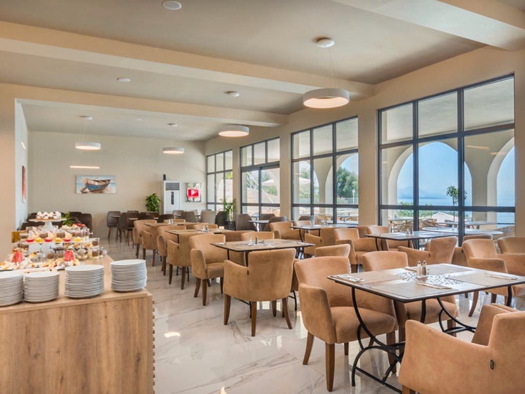 restaurants-royal-main-restaurant